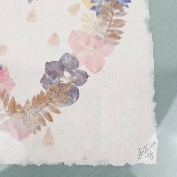 Vintage Heart Picture Shaped Pressed Wildflowers Pink Pastel Decor Framed - Picture 4 of 9